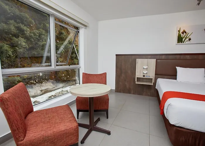 Casa Andina Standard Hotel 3*