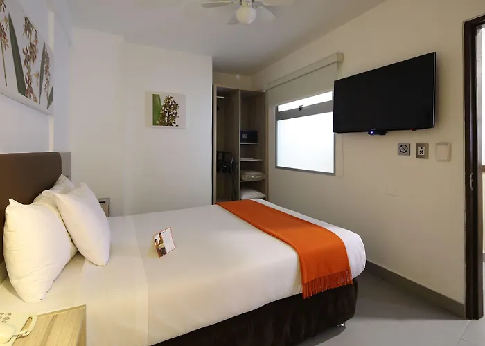Casa Andina Standard Hotel 3*